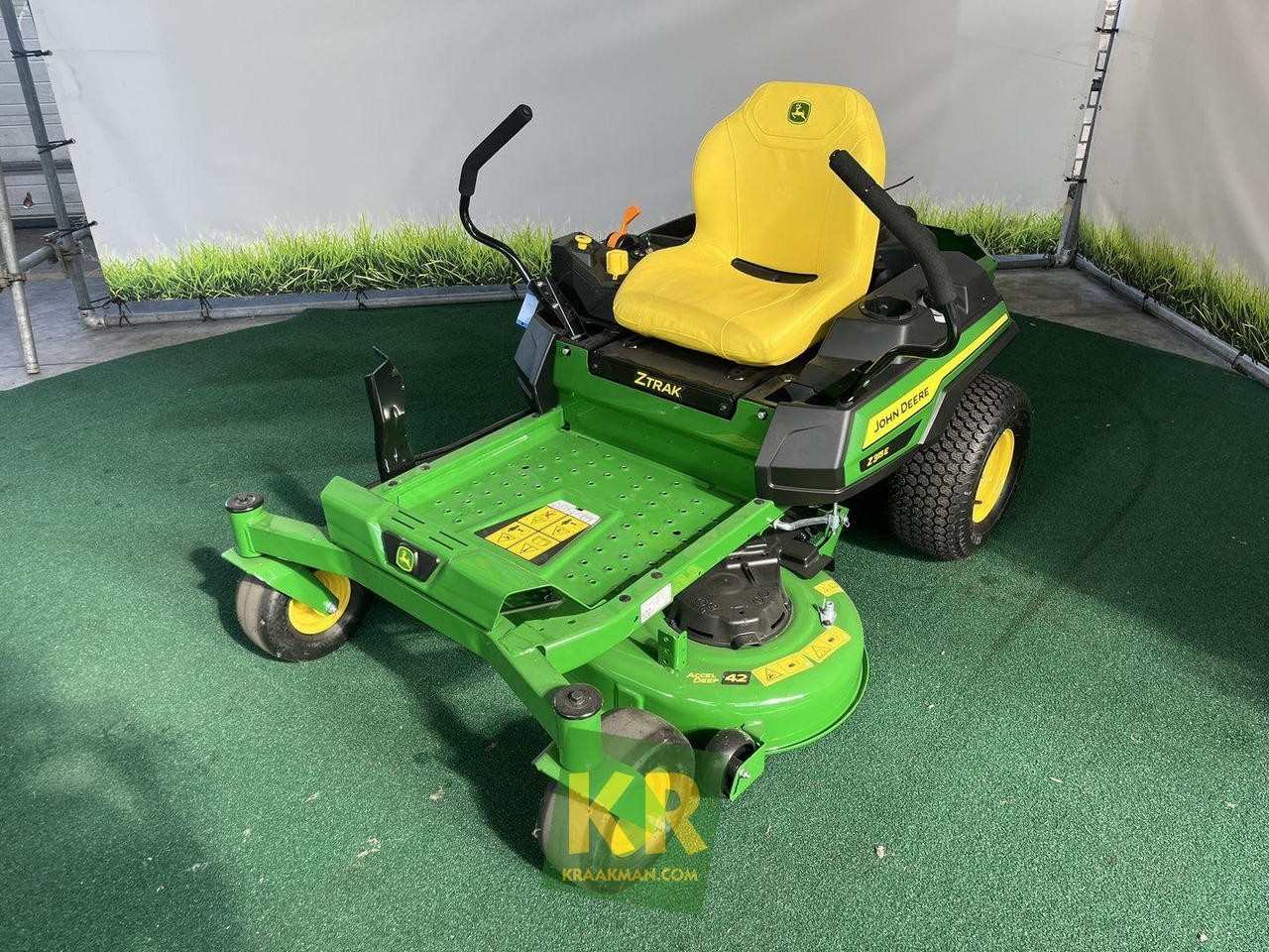 John Deere Z315E Zeroturn maaier - Градинарска косилка: слика 2 John Deere Z315E Zeroturn maaier - Градинарска косилка: слика 2