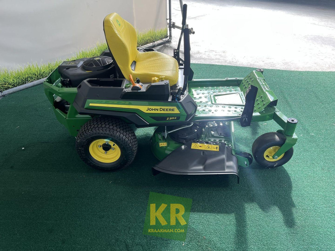 John Deere Z315E Zeroturn maaier - Градинарска косилка: слика 4 John Deere Z315E Zeroturn maaier - Градинарска косилка: слика 4