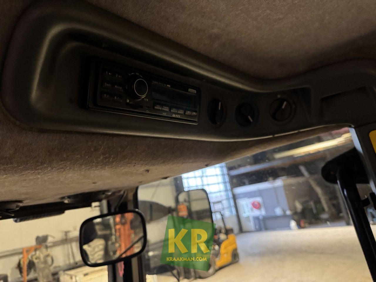 New Holland TM190 - Трактор: слика 3 New Holland TM190 - Трактор: слика 3