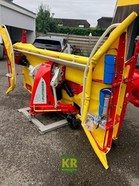 Novacat F3100 Pottinger  - Градинарска косилка: слика 1 Novacat F3100 Pottinger  - Градинарска косилка: слика 1