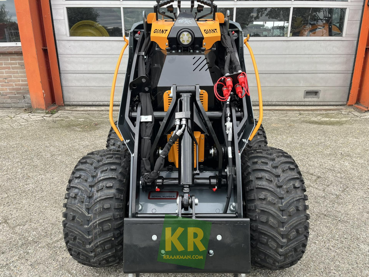 Overig Giant - Компактен натоварувач: слика 3 Overig Giant - Компактен натоварувач: слика 3