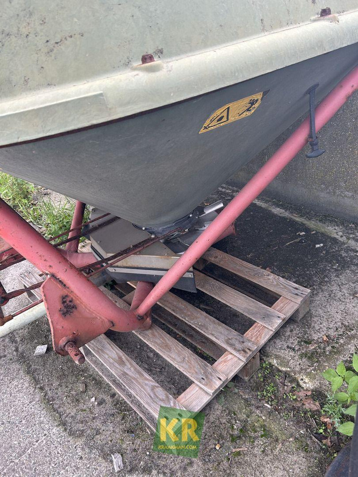 Trioliet TS6 - Распрскувач на вештачко ѓубриво: слика 3 Trioliet TS6 - Распрскувач на вештачко ѓубриво: слика 3