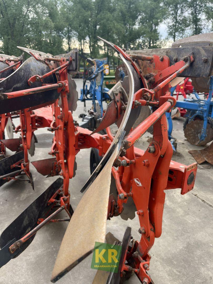 VARI MASTER 121 Kuhn - Плуг: слика 2 VARI MASTER 121 Kuhn - Плуг: слика 2