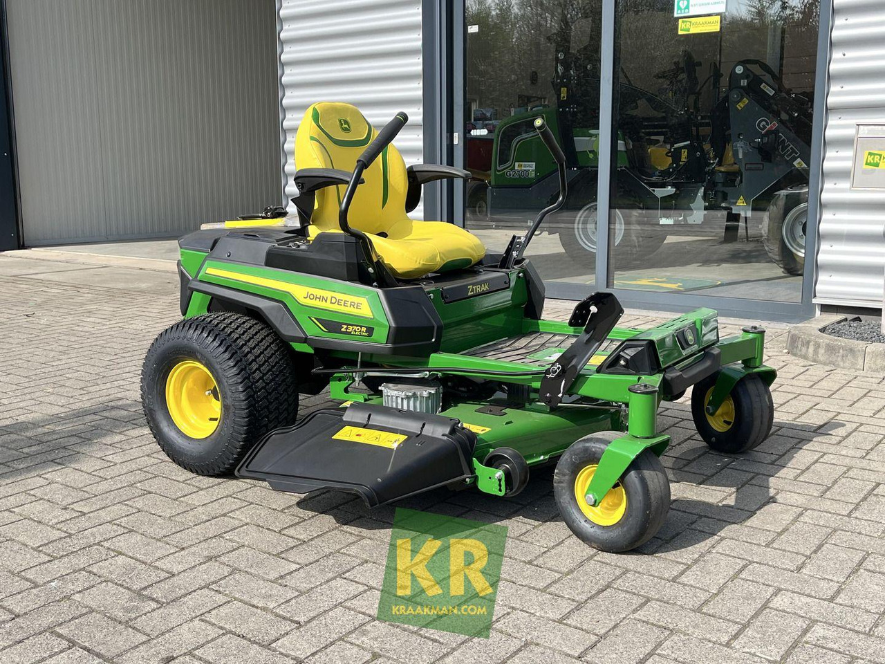 Z370R ELECTRIC John Deere - Градинарска косилка: слика 4 Z370R ELECTRIC John Deere - Градинарска косилка: слика 4