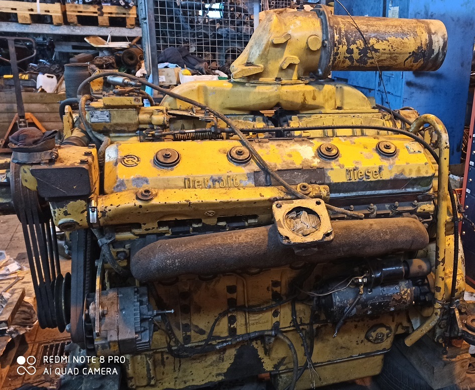 DETROIT 12V71 12v-71 7123-7000 - Мотор за Друга машина: слика 2 DETROIT 12V71 12v-71 7123-7000 - Мотор за Друга машина: слика 2