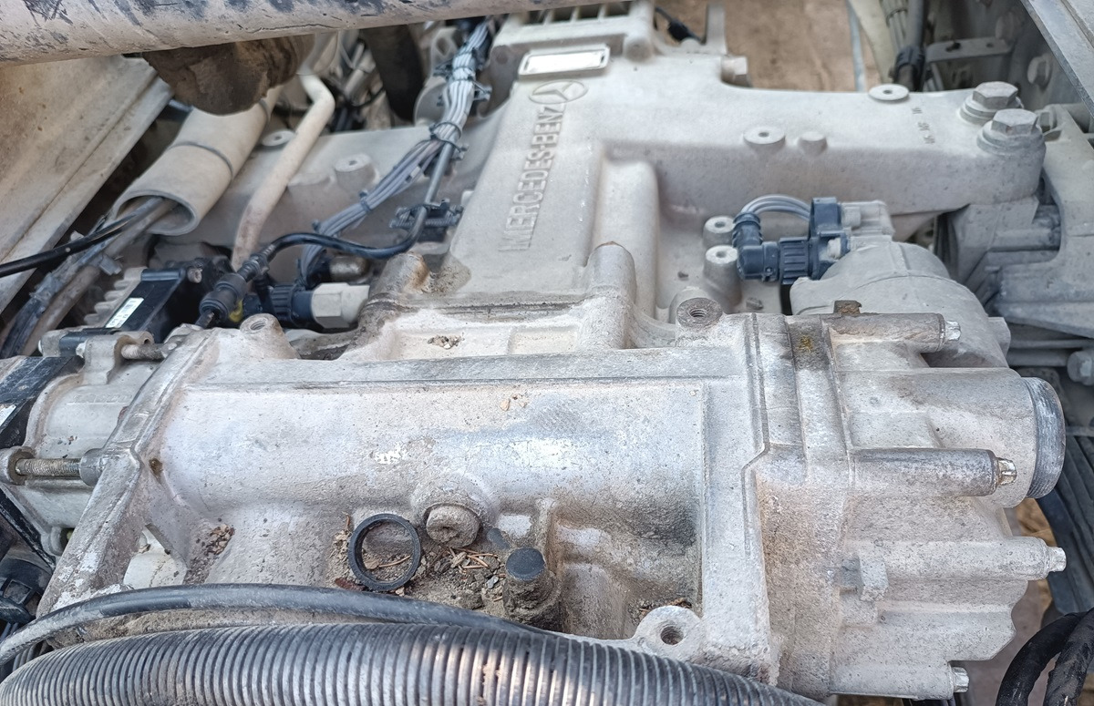 MERCEDES ACTROS G211-16 G 211-16 MP 2 MP3 - Менувач и делови: слика 2 MERCEDES ACTROS G211-16 G 211-16 MP 2 MP3 - Менувач и делови: слика 2