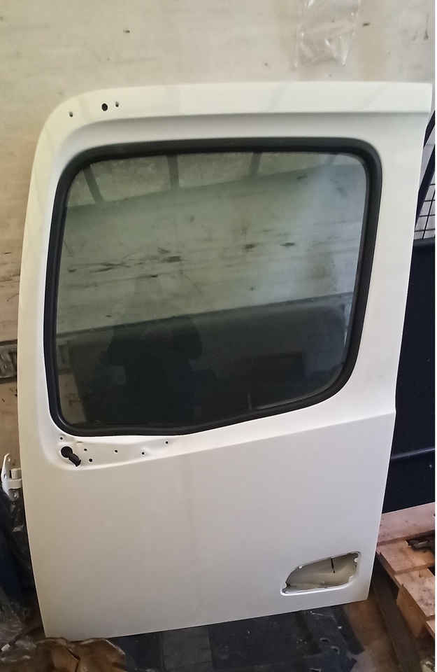 MERCEDES-BENZ ACTROS MP4 LEWE - Врата и делови за Камион: слика 1 MERCEDES-BENZ ACTROS MP4 LEWE - Врата и делови за Камион: слика 1