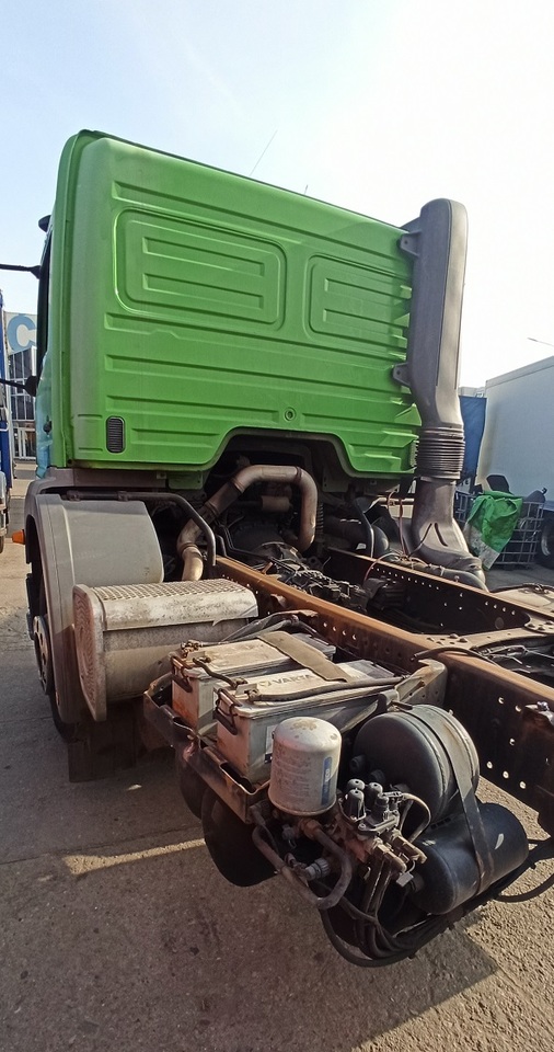 MERCEDES-BENZ ATEGO 1823 - Камион со кабинска шасија: слика 3 MERCEDES-BENZ ATEGO 1823 - Камион со кабинска шасија: слика 3
