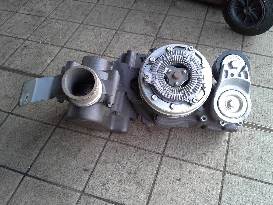 POMPA WODY OBUDOWA POMPY DAF XF 106 440 MX11 1993420 - Пумпа за течност за ладење: слика 2 POMPA WODY OBUDOWA POMPY DAF XF 106 440 MX11 1993420 - Пумпа за течност за ладење: слика 2