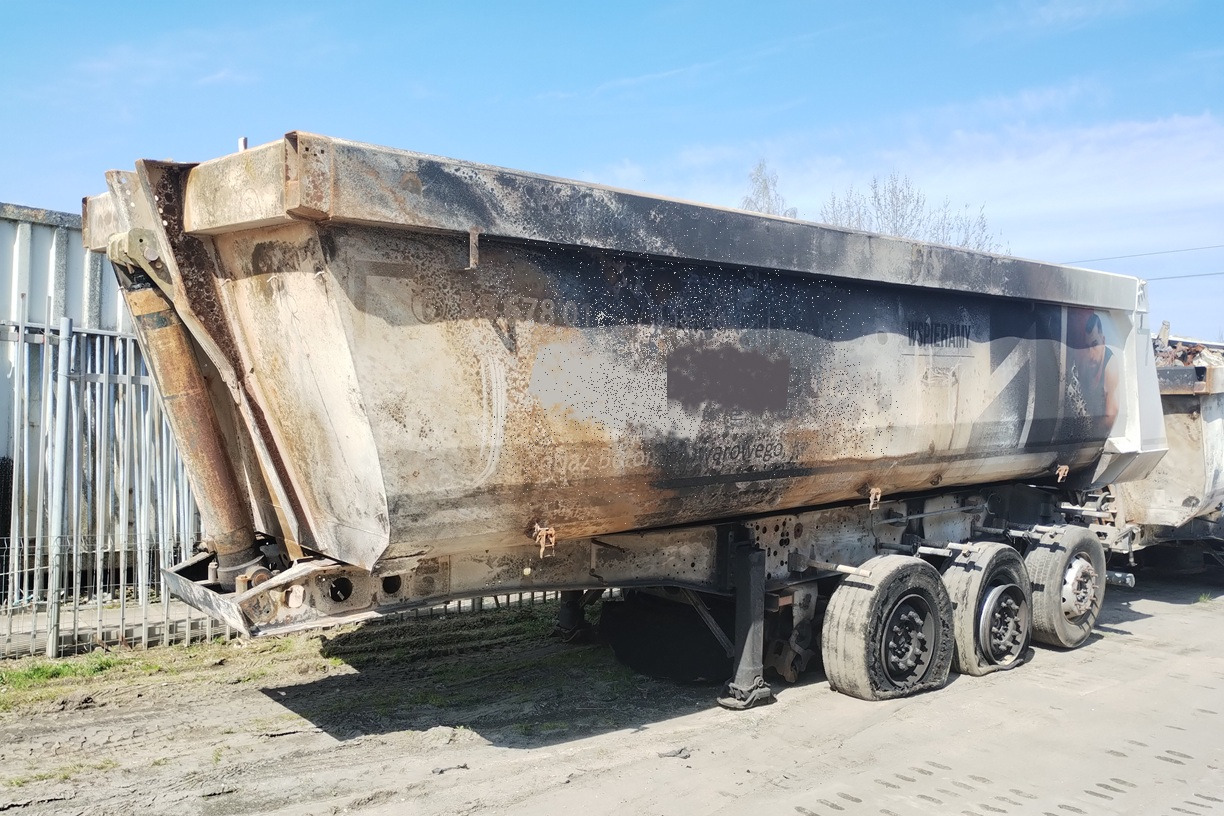 SCHMITZ CARGOBULL GOTHA 26 m3 SGF S3 2015 - Кипер полуприколка: слика 2 SCHMITZ CARGOBULL GOTHA 26 m3 SGF S3 2015 - Кипер полуприколка: слика 2