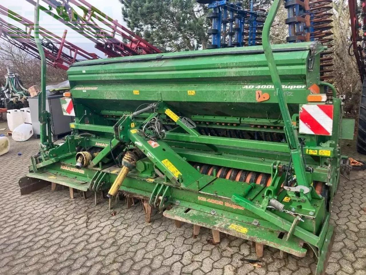 Amazone ad 4000 super - Комбајнска семенска дупчалка: слика 1 Amazone ad 4000 super - Комбајнска семенска дупчалка: слика 1