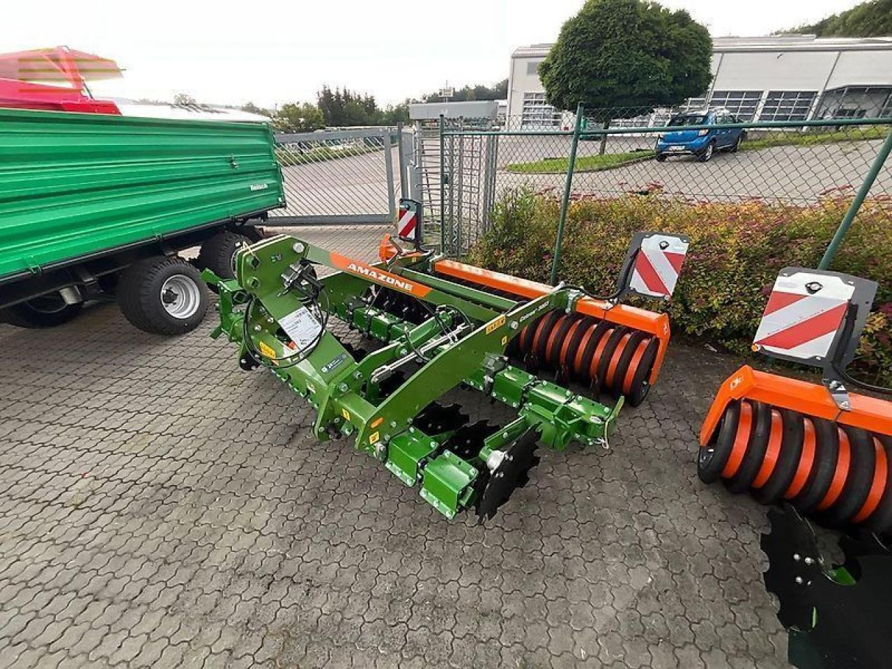Amazone catros+ 3003 - Ситнач со дискови: слика 4 Amazone catros+ 3003 - Ситнач со дискови: слика 4