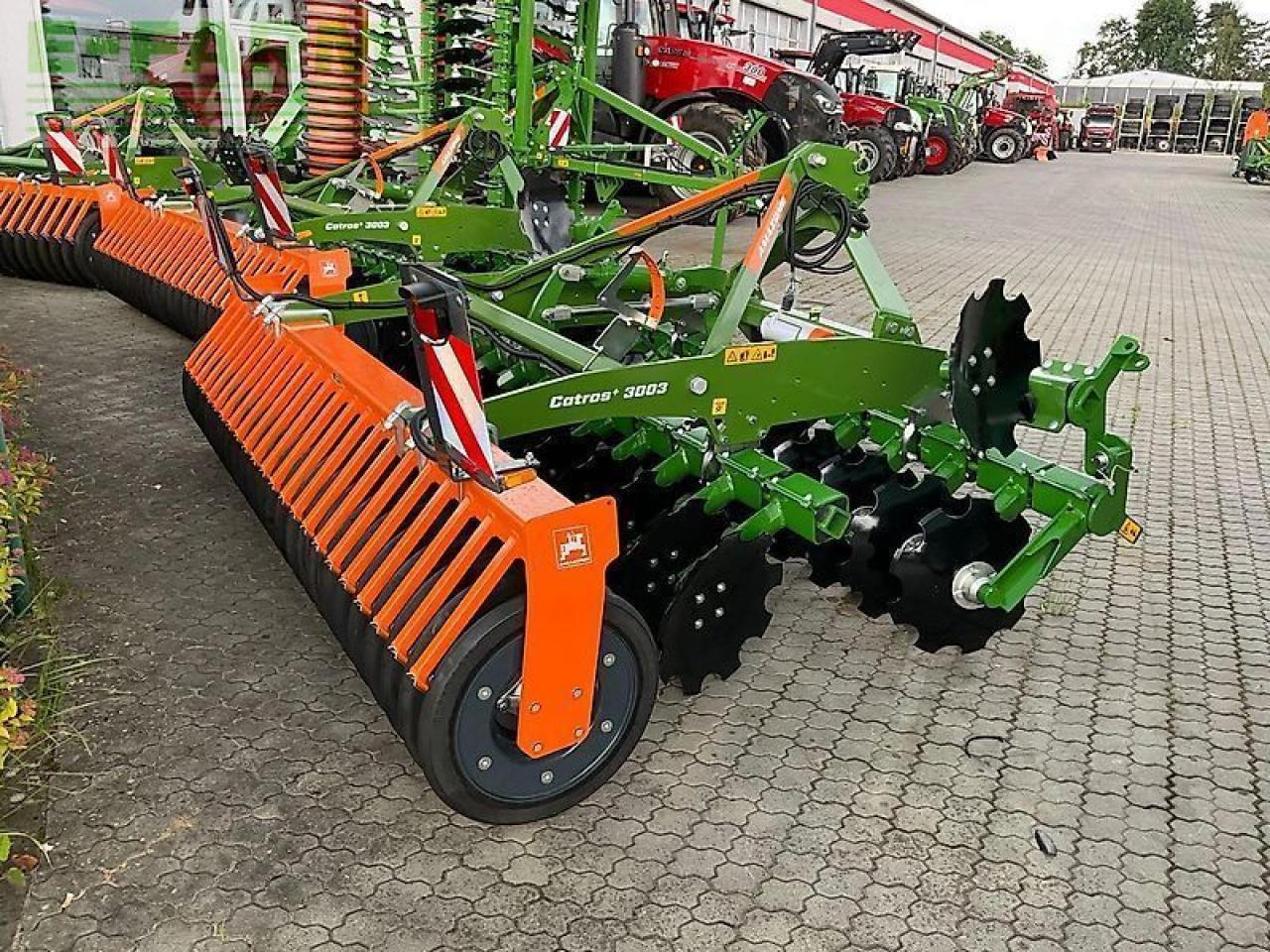 Amazone catros+ 3003 - Ситнач со дискови: слика 2 Amazone catros+ 3003 - Ситнач со дискови: слика 2