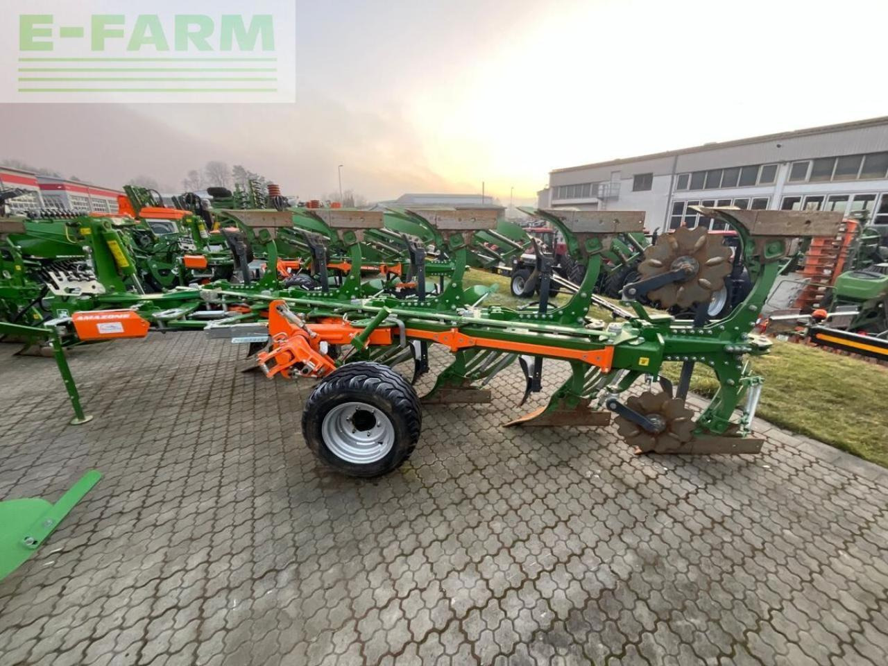 Amazone teres 300 v 5 - Плуг: слика 1 Amazone teres 300 v 5 - Плуг: слика 1