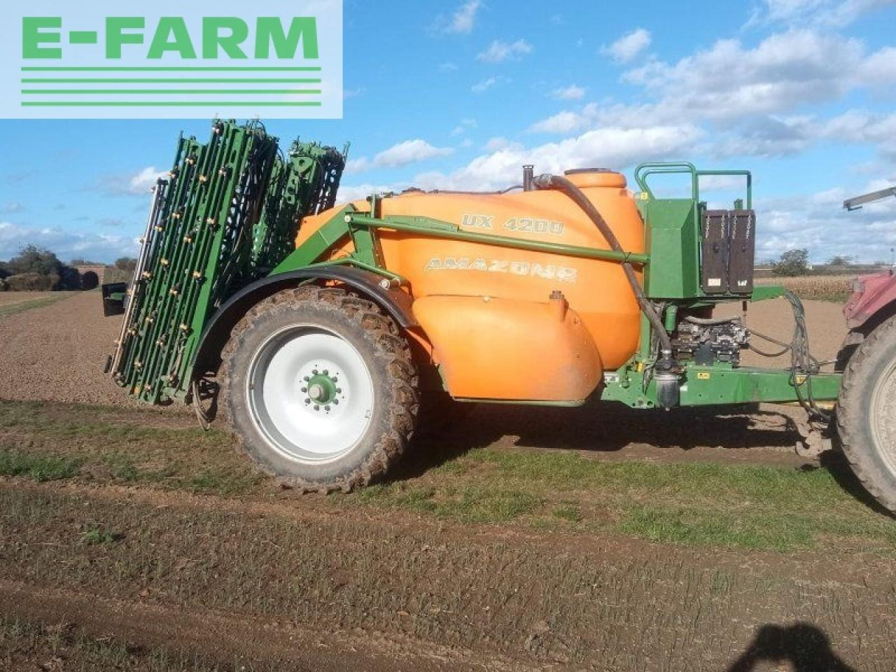 Amazone ux 4200 - Стазен распрскувач: слика 1 Amazone ux 4200 - Стазен распрскувач: слика 1
