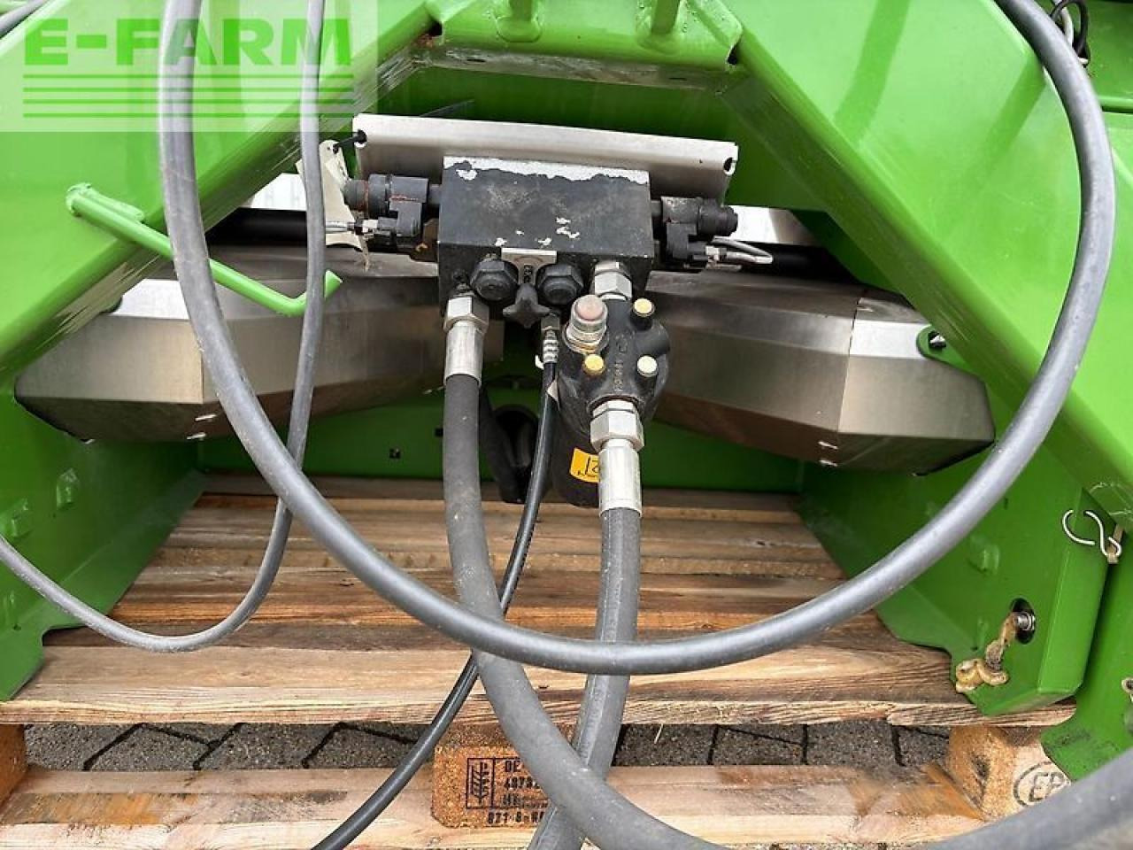 Amazone za-ts 4200 - Распрскувач на вештачко ѓубриво: слика 5 Amazone za-ts 4200 - Распрскувач на вештачко ѓубриво: слика 5