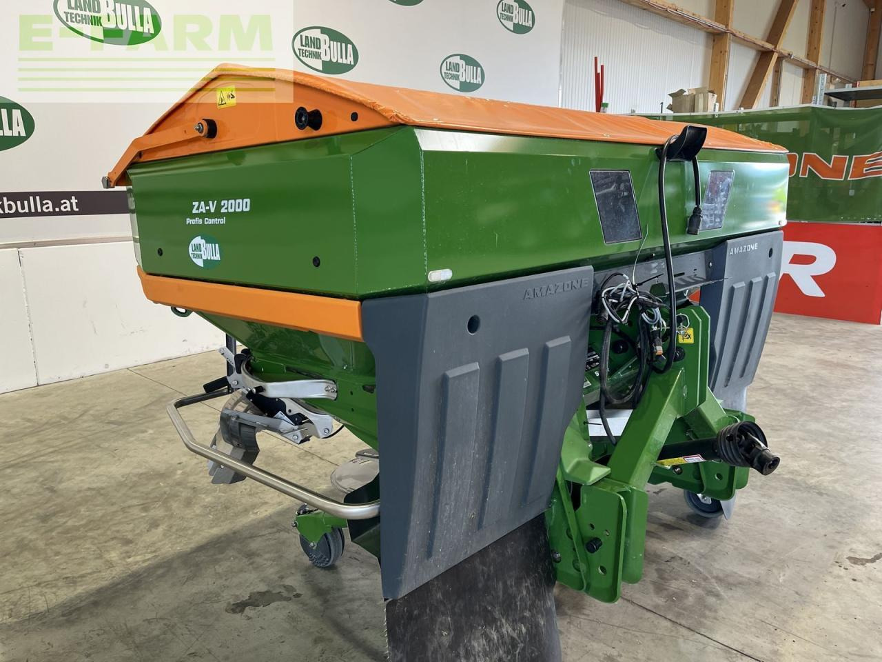 Amazone za-v 2000 - Распрскувач на вештачко ѓубриво: слика 4 Amazone za-v 2000 - Распрскувач на вештачко ѓубриво: слика 4