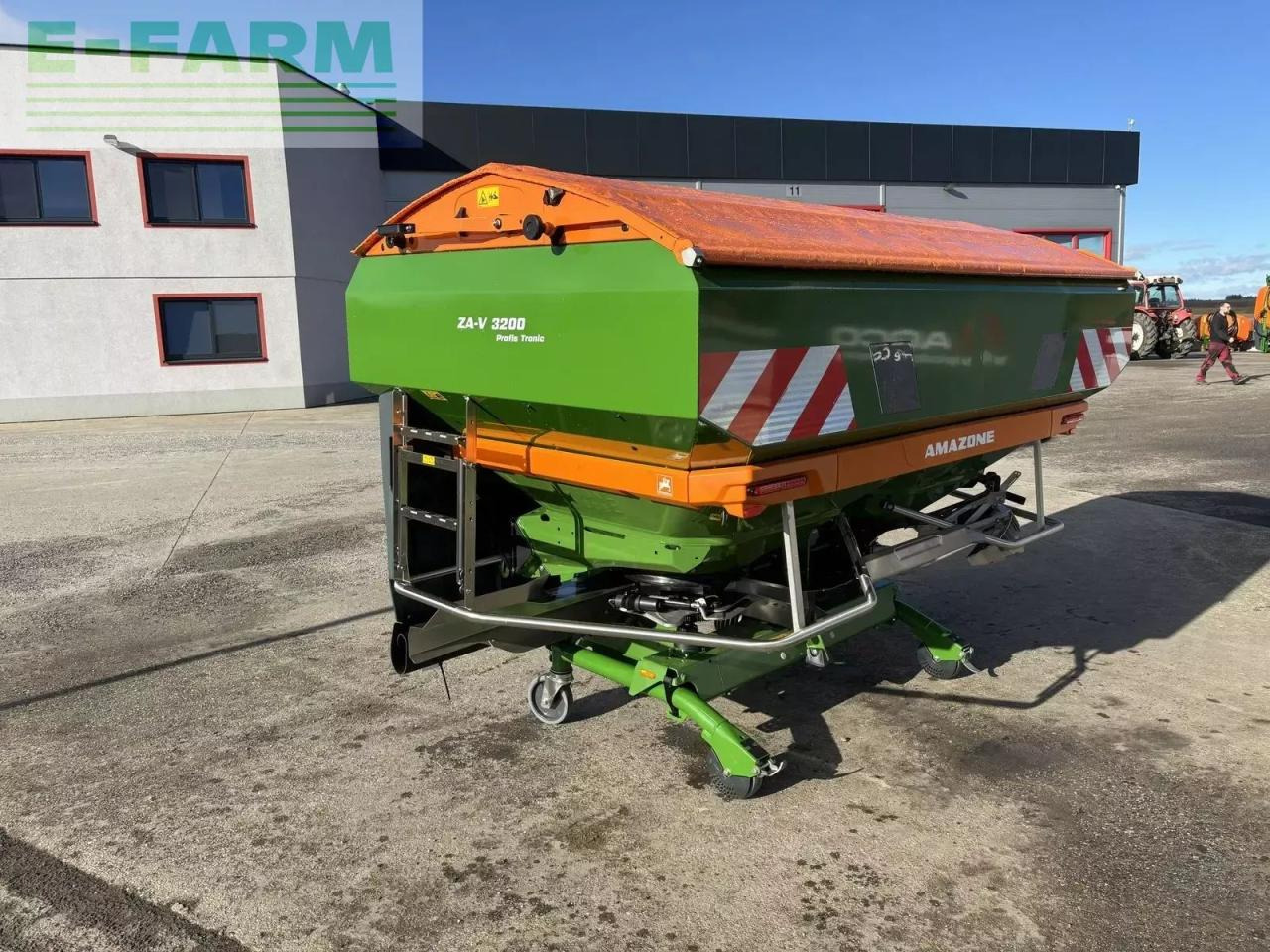 Amazone za-v 3200 profis tronic - Распрскувач на вештачко ѓубриво: слика 5 Amazone za-v 3200 profis tronic - Распрскувач на вештачко ѓубриво: слика 5