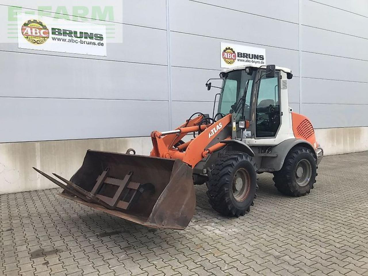 Atlas ar 80 - Мини багер: слика 1 Atlas ar 80 - Мини багер: слика 1