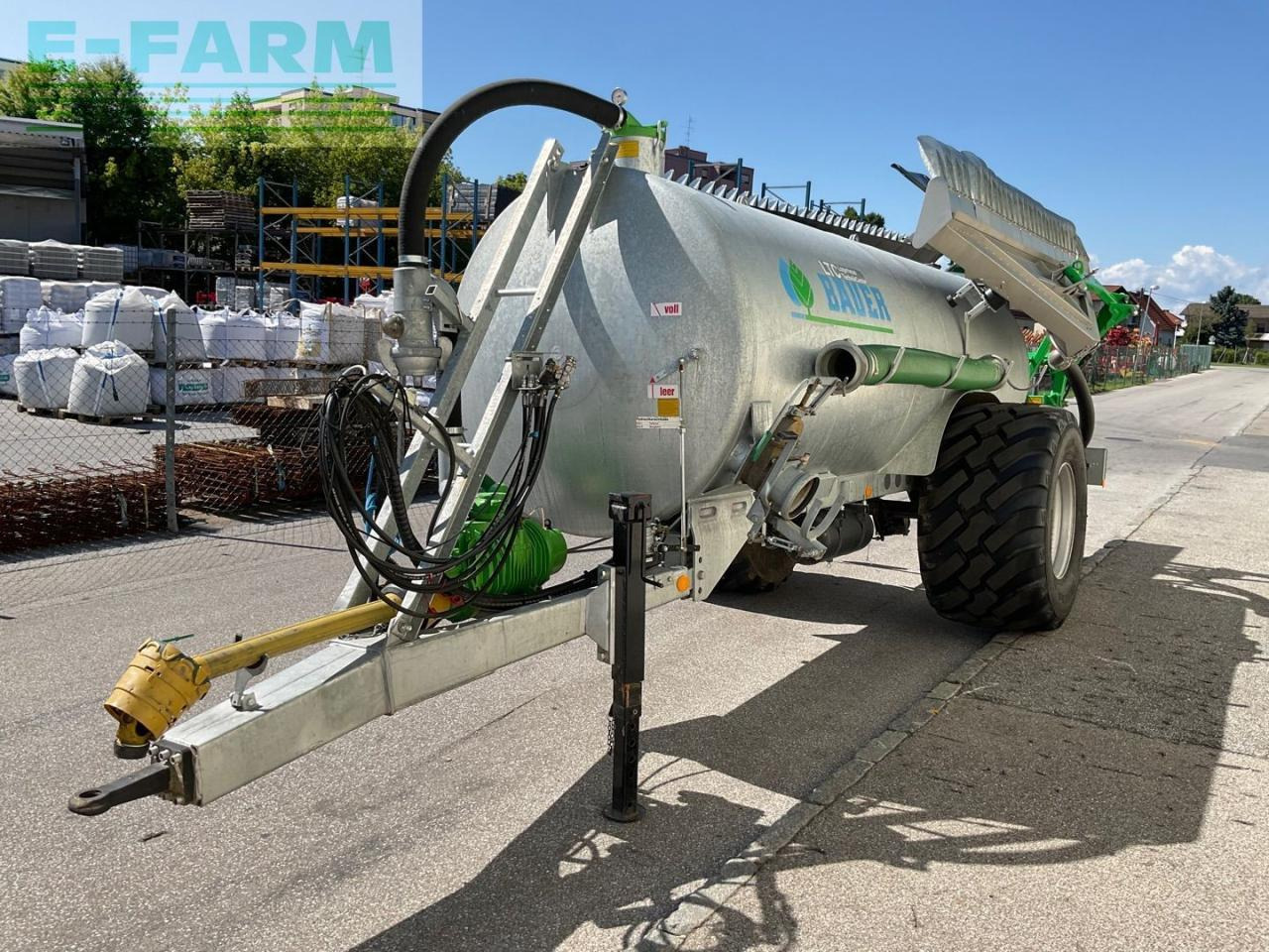 Bauer V 81 mit Schleppfix SFA 9 - Опрема за наѓубрување: слика 4 Bauer V 81 mit Schleppfix SFA 9 - Опрема за наѓубрување: слика 4