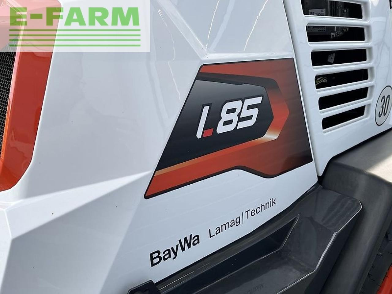 Натоварувач на тркала Bobcat l85e: слика 7