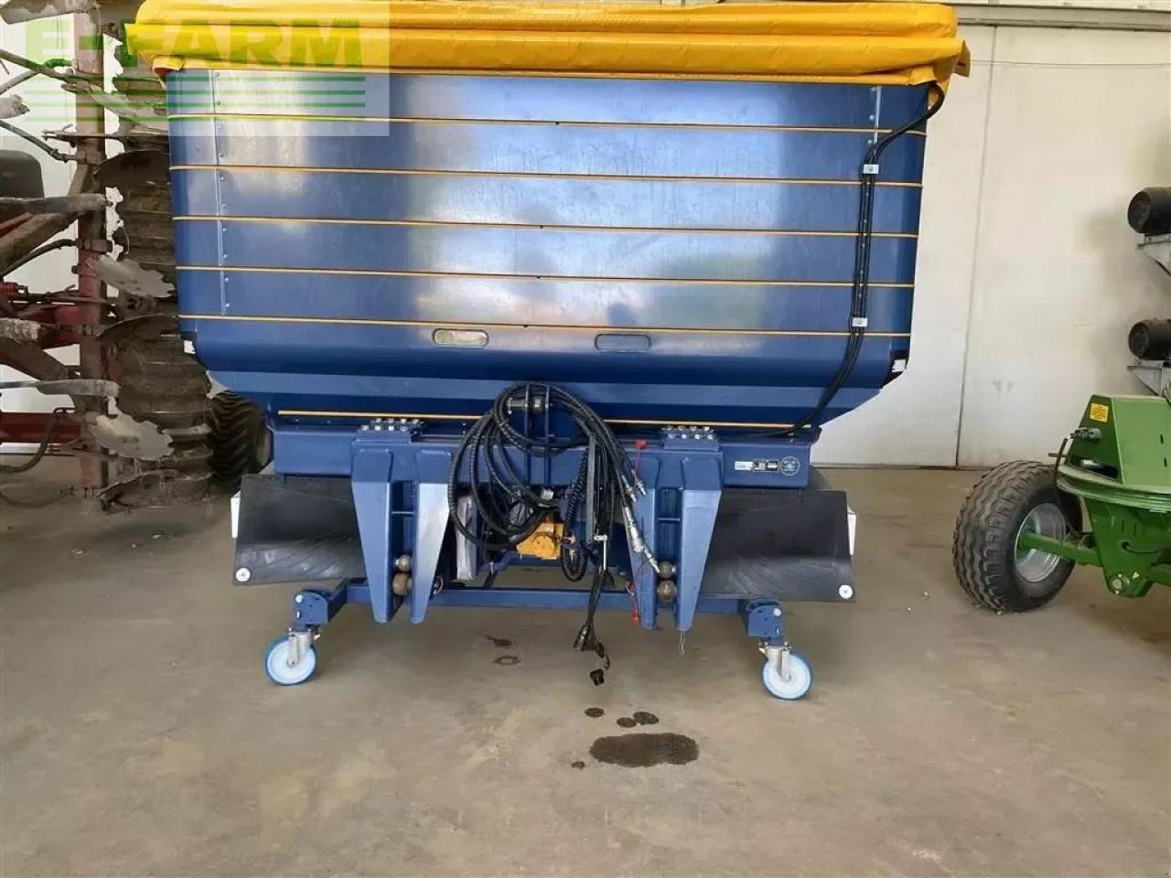 Bogballe m60w - Распрскувач на вештачко ѓубриво: слика 1 Bogballe m60w - Распрскувач на вештачко ѓубриво: слика 1
