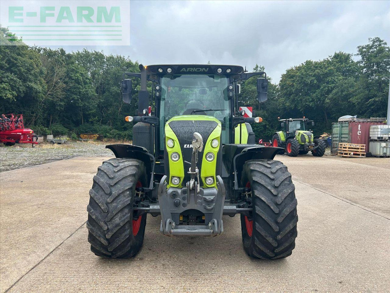 CLAAS ARION 640 CEBIS CEBIS - Трактор: слика 2 CLAAS ARION 640 CEBIS CEBIS - Трактор: слика 2