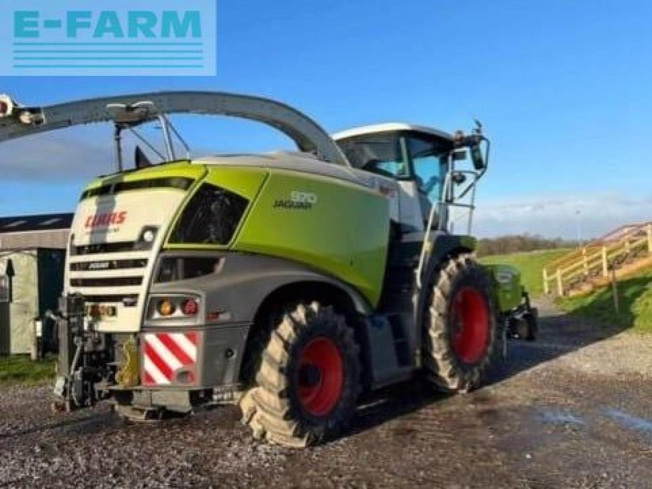 CLAAS JAGUAR 970 4WD - Комбајн за сточна храна: слика 4 CLAAS JAGUAR 970 4WD - Комбајн за сточна храна: слика 4