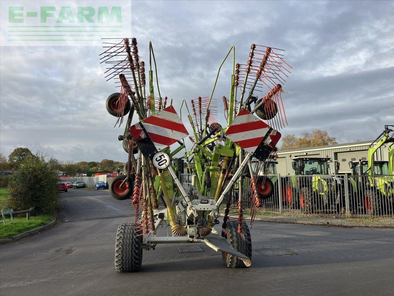 CLAAS LINER 3600 - Превртувач и гребло: слика 4 CLAAS LINER 3600 - Превртувач и гребло: слика 4