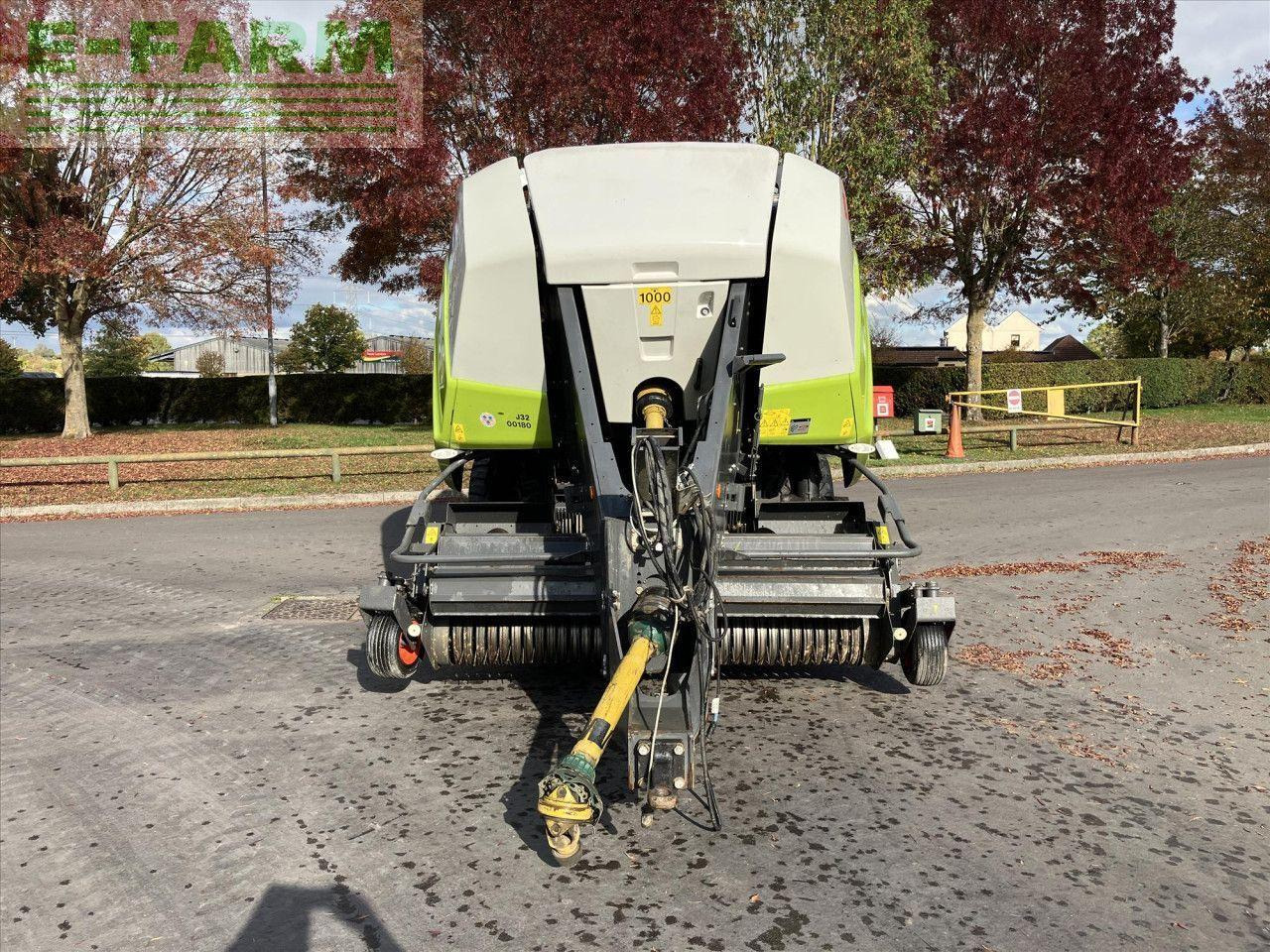 CLAAS QUADRANT 5300 ROTO FEED - Балирка за квадратни бали: слика 3 CLAAS QUADRANT 5300 ROTO FEED - Балирка за квадратни бали: слика 3