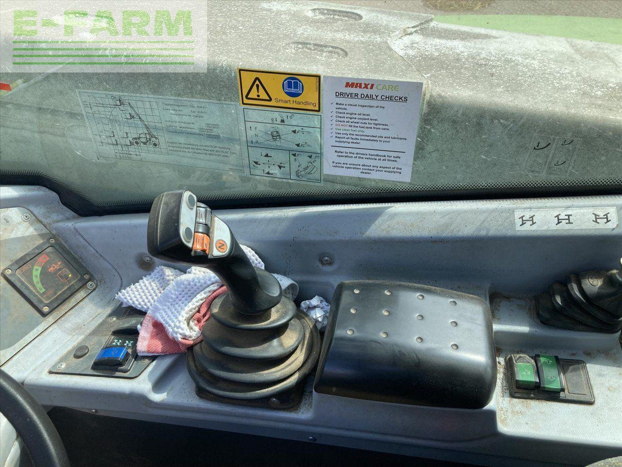 CLAAS SCORPION 6030 - Телескопски ракувач: слика 2 CLAAS SCORPION 6030 - Телескопски ракувач: слика 2