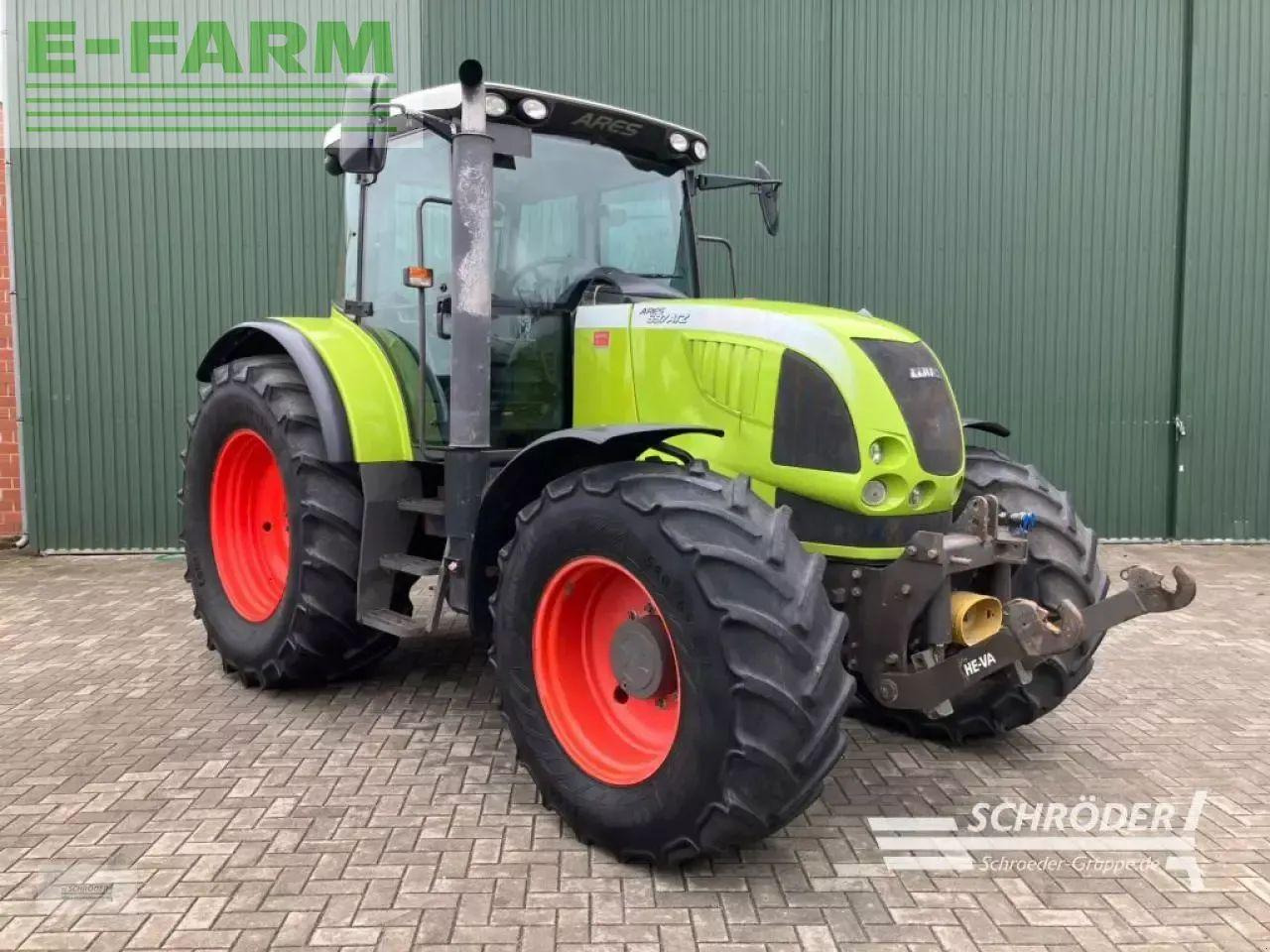 CLAAS ares 697 atz ATZ - Трактор: слика 1 CLAAS ares 697 atz ATZ - Трактор: слика 1