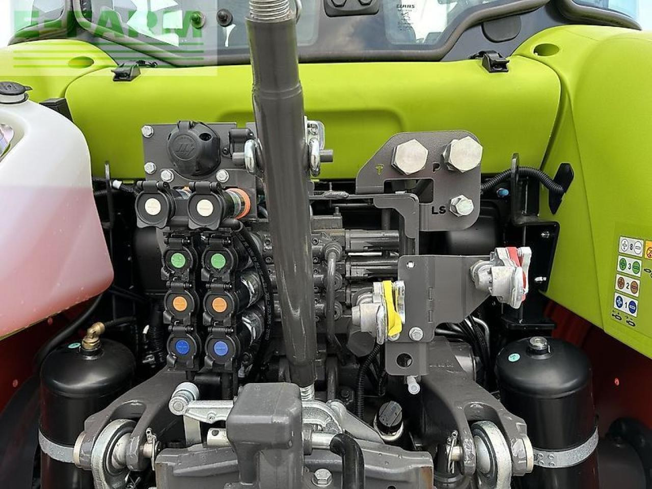 Трактор CLAAS arion 410 stage v (cis): слика 7 Трактор CLAAS arion 410 stage v (cis): слика 7