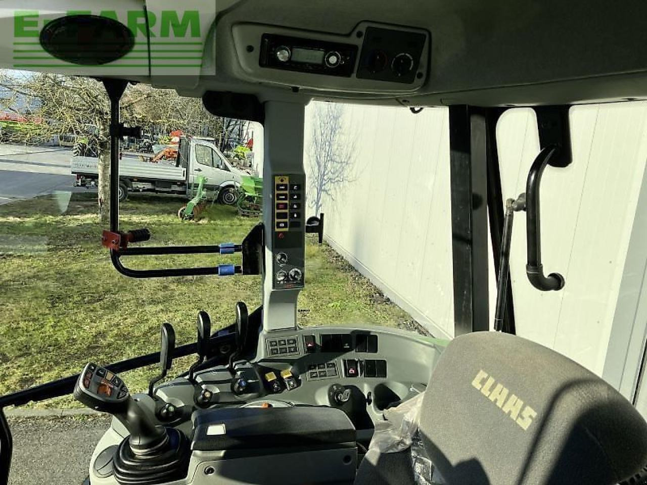 Трактор CLAAS arion 440 cis mit fl 120 CIS: слика 22