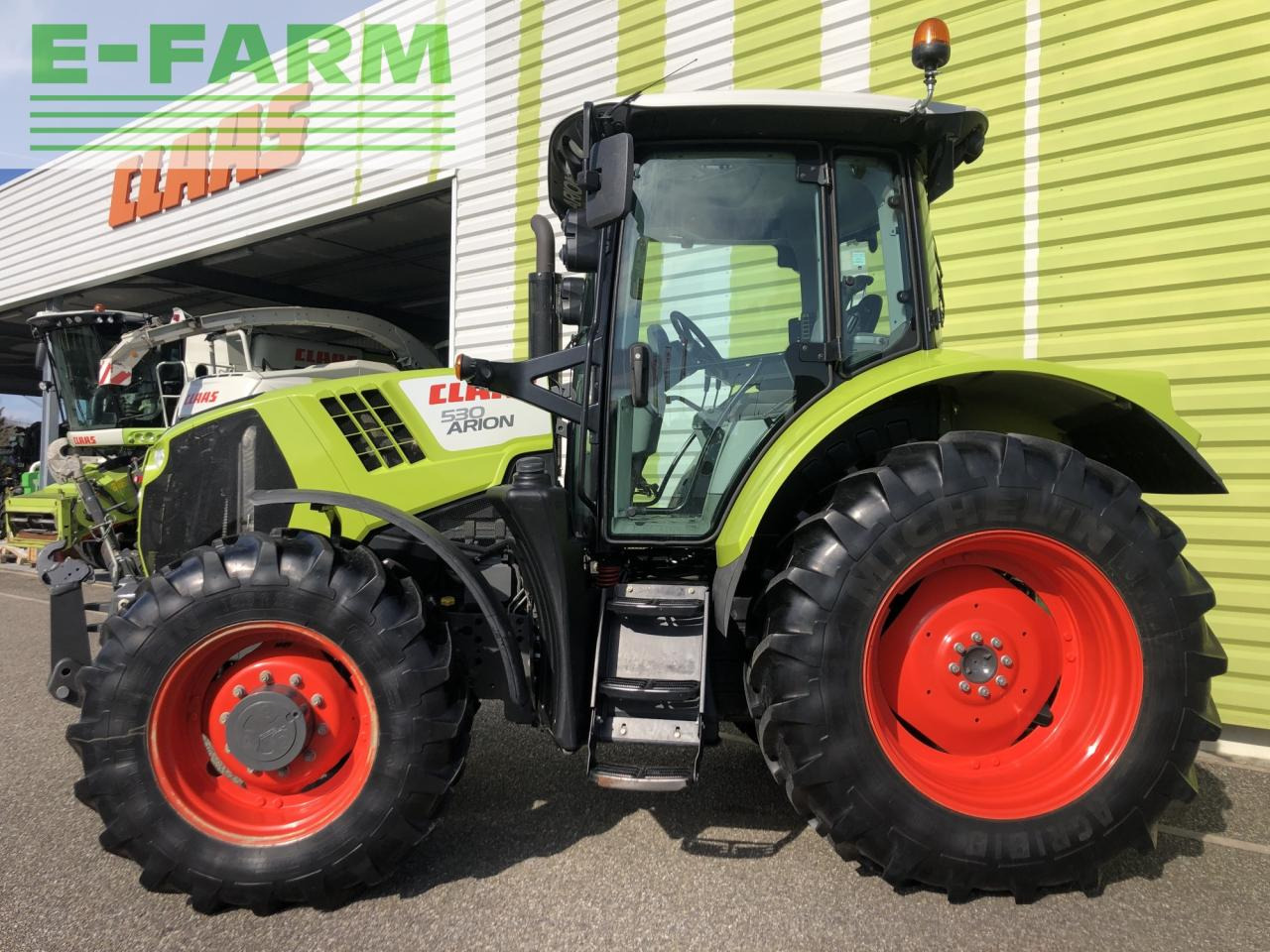 CLAAS arion 530 t4i (a34/105) - Трактор: слика 2 CLAAS arion 530 t4i (a34/105) - Трактор: слика 2