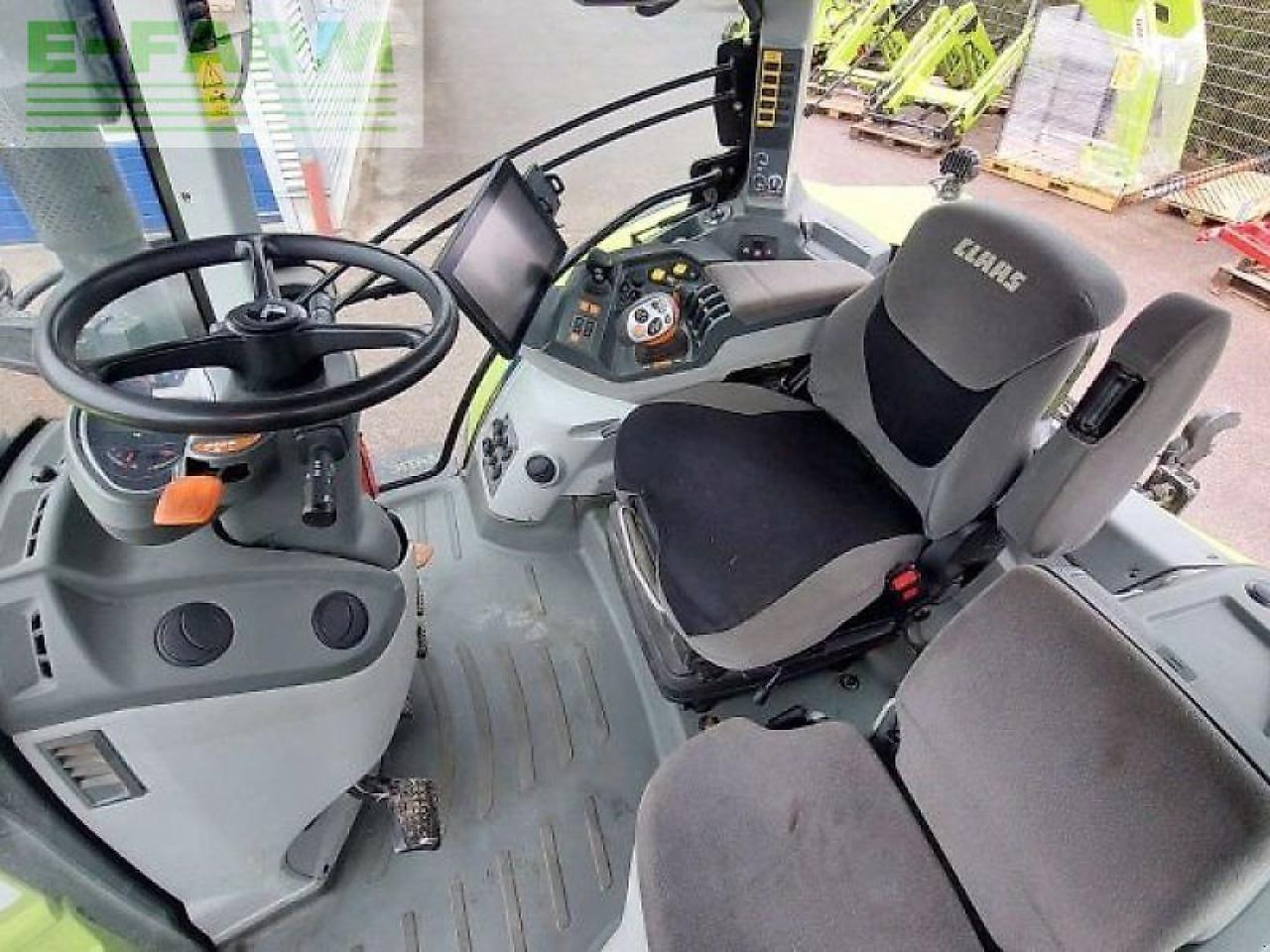 Трактор CLAAS arion 550 cmatic cebis CMATIC CEBIS: слика 23 Трактор CLAAS arion 550 cmatic cebis CMATIC CEBIS: слика 23