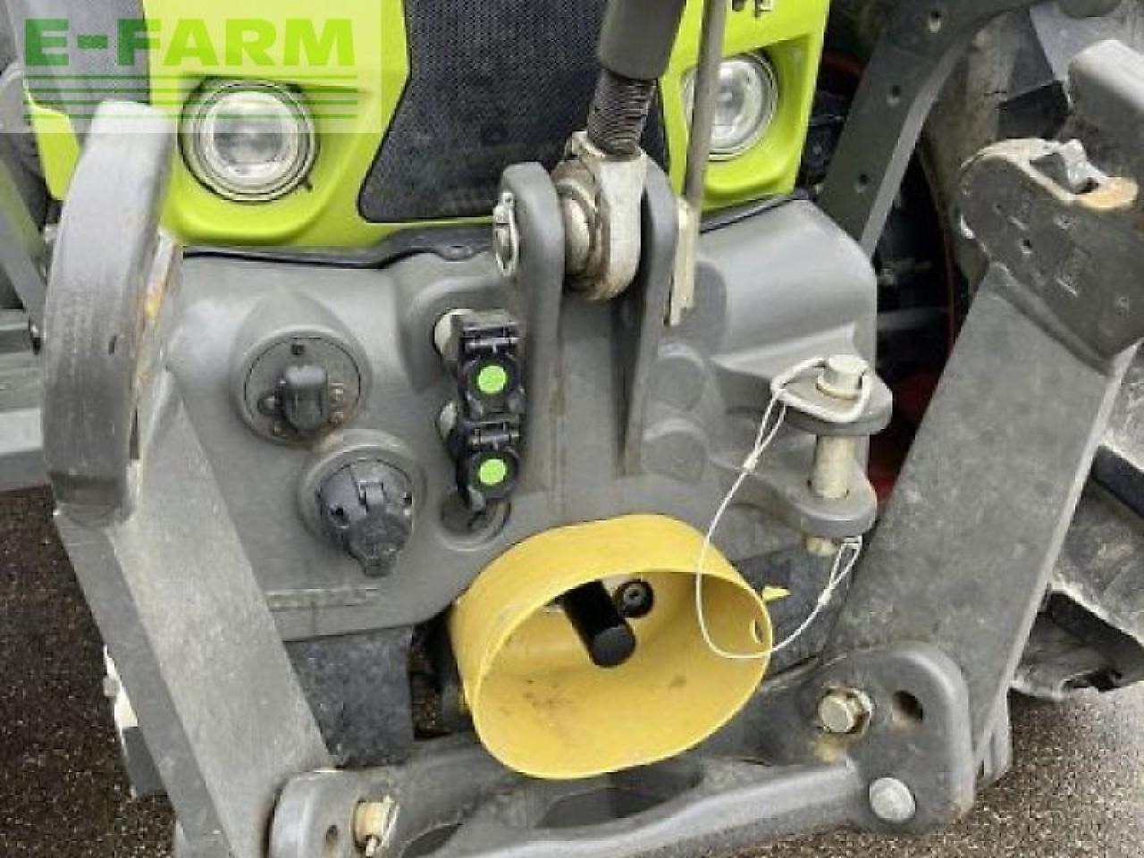 Трактор CLAAS arion 550 cmatic cebis CMATIC CEBIS: слика 17 Трактор CLAAS arion 550 cmatic cebis CMATIC CEBIS: слика 17