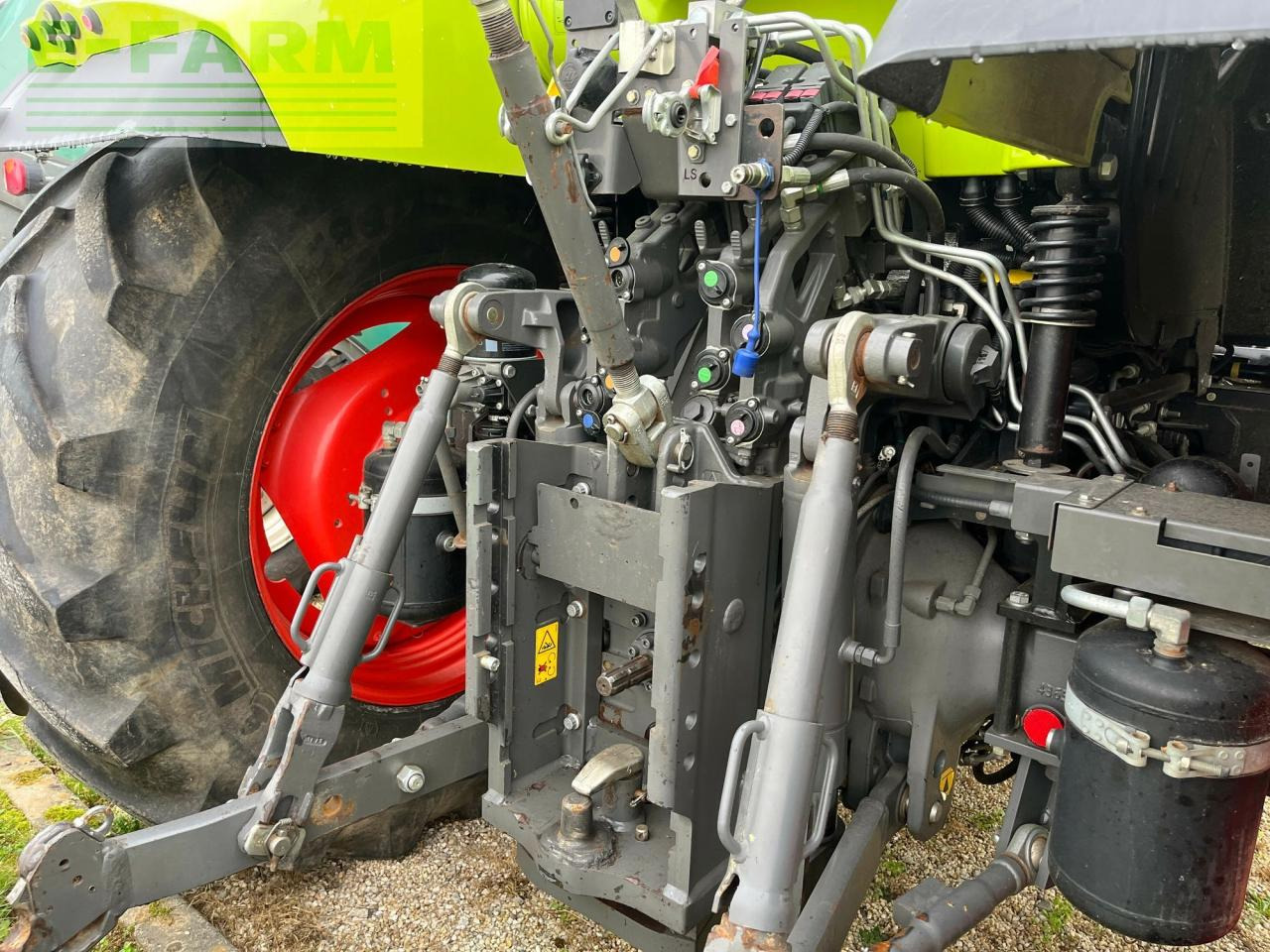 CLAAS arion 610 cmatic - Трактор: слика 4 CLAAS arion 610 cmatic - Трактор: слика 4
