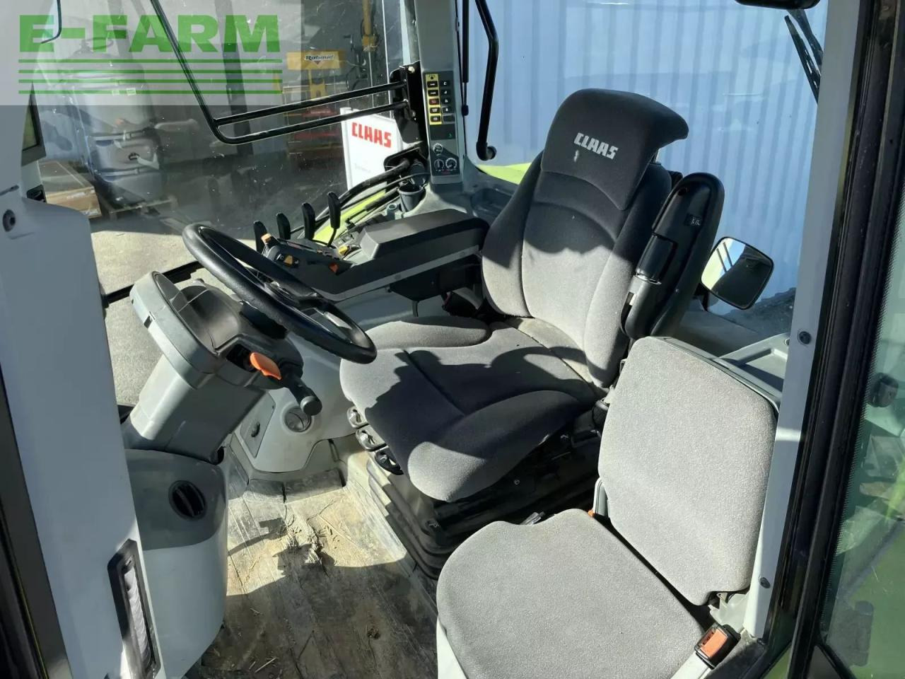 CLAAS arion 620 cis CIS - Трактор: слика 4 CLAAS arion 620 cis CIS - Трактор: слика 4