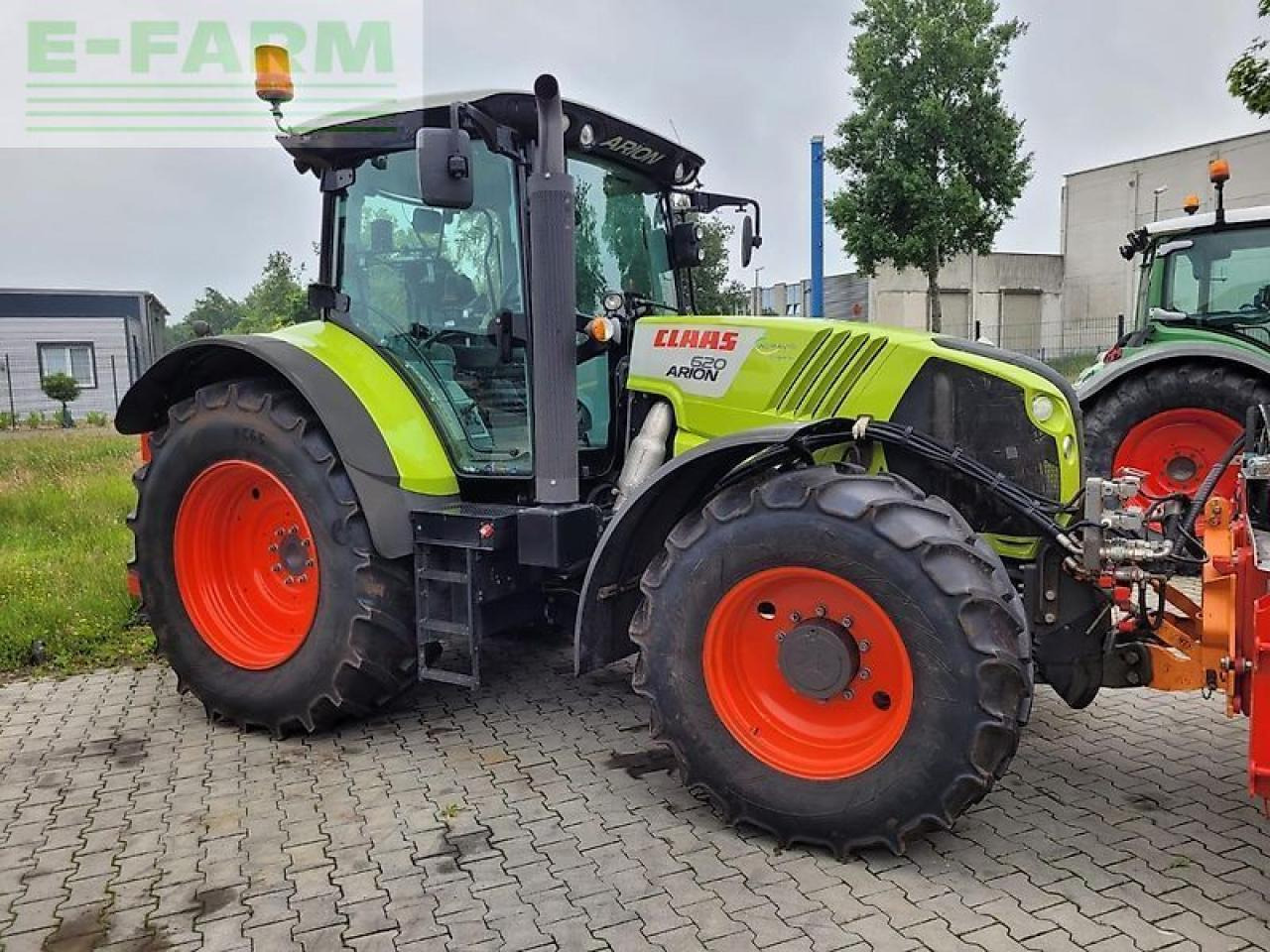 CLAAS arion 620 mit dücker dua 800 ausleger und 2 werkzeugen - Трактор: слика 2 CLAAS arion 620 mit dücker dua 800 ausleger und 2 werkzeugen - Трактор: слика 2