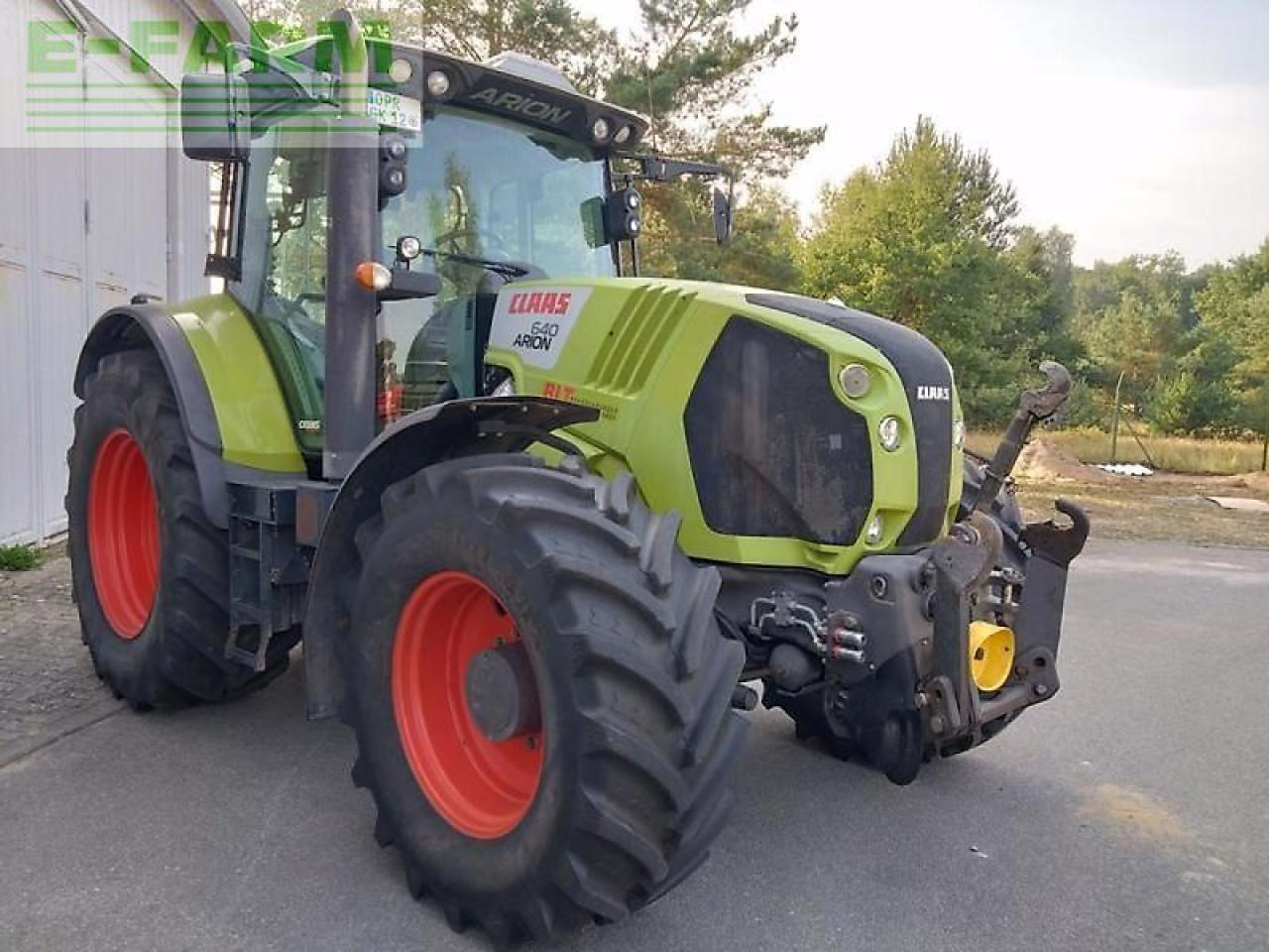 CLAAS arion 640 - Трактор: слика 1 CLAAS arion 640 - Трактор: слика 1