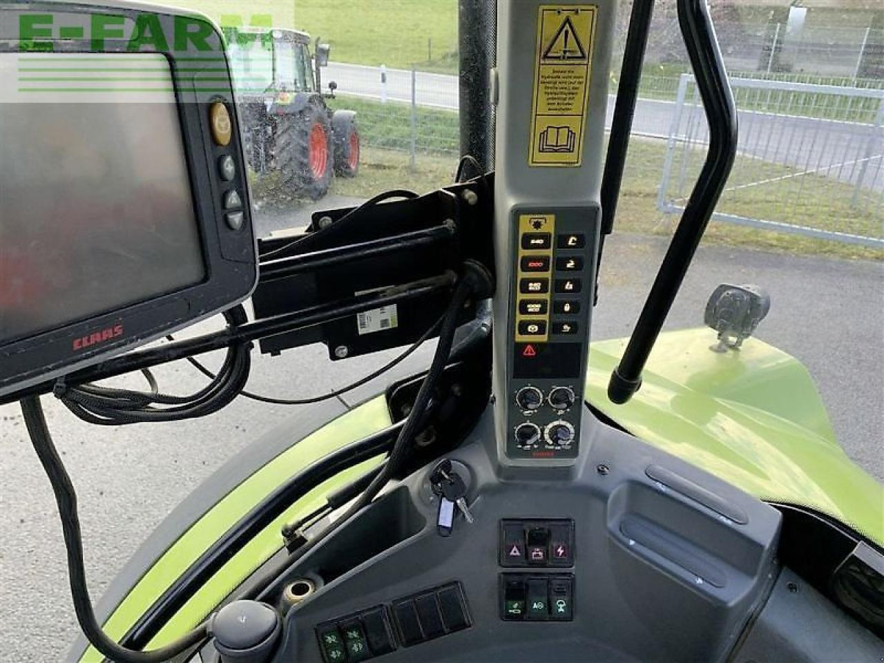 Трактор CLAAS arion 650 cebis CEBIS: слика 13
