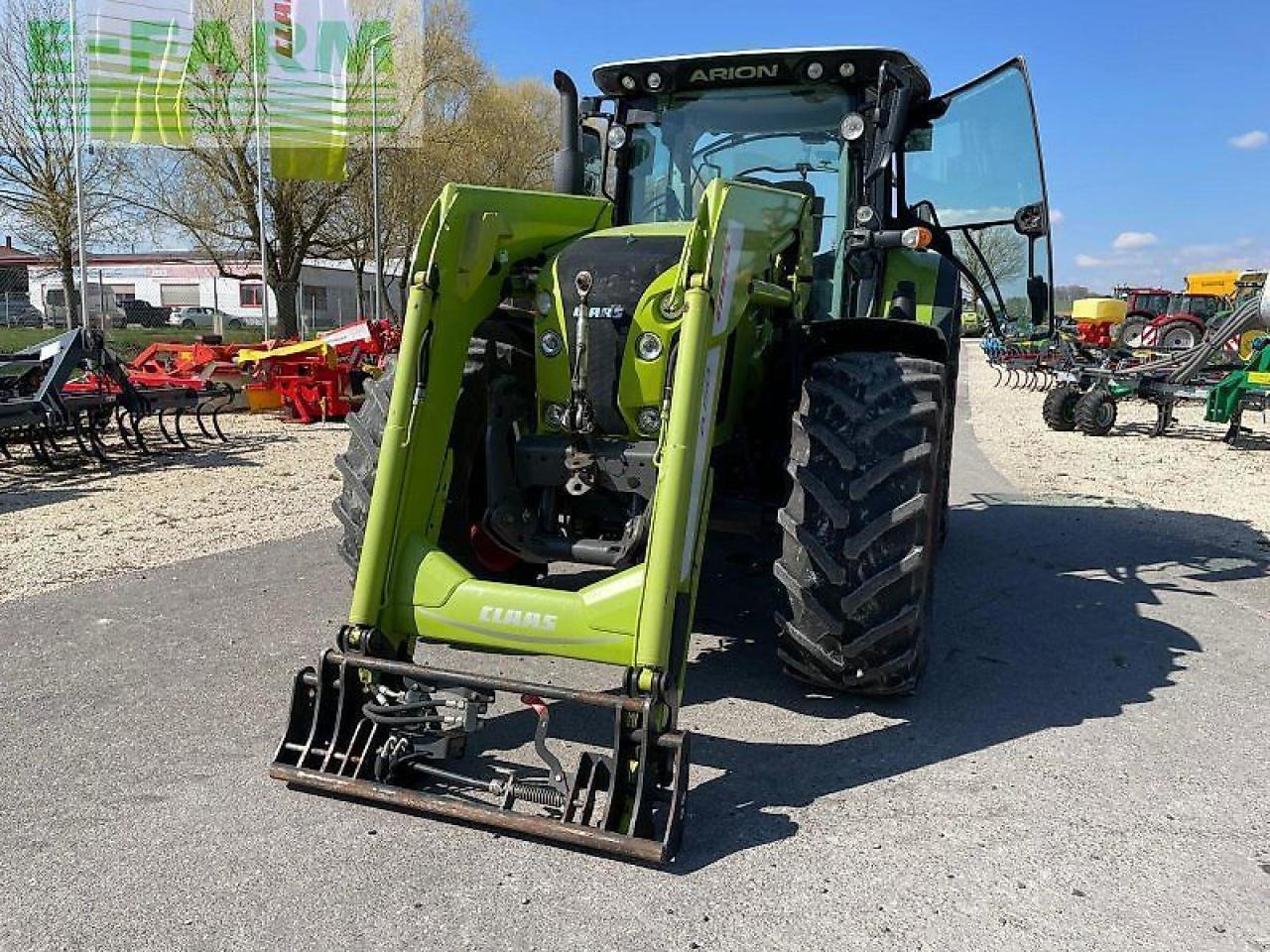 CLAAS arion 650 cis+ mit fl CIS+ - Трактор: слика 1 CLAAS arion 650 cis+ mit fl CIS+ - Трактор: слика 1