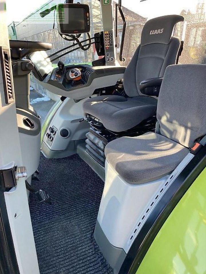 Трактор CLAAS arion 650 cmatic cebis CMATIC CEBIS: слика 9 Трактор CLAAS arion 650 cmatic cebis CMATIC CEBIS: слика 9