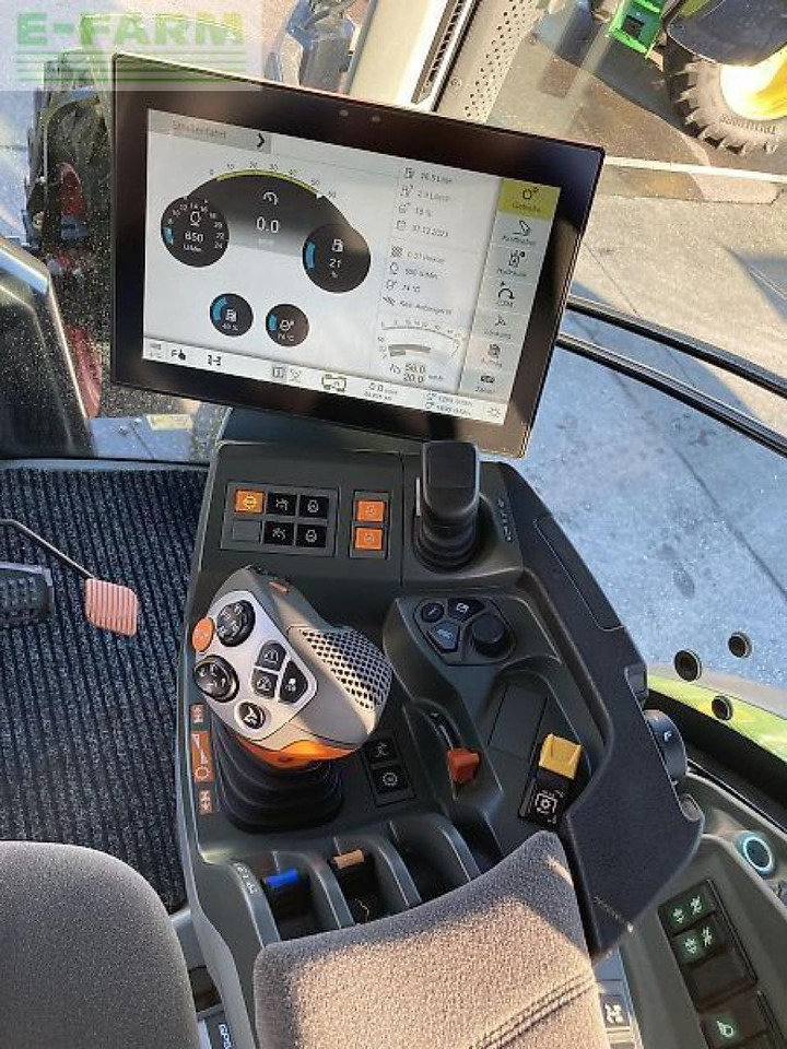 Трактор CLAAS arion 650 cmatic cebis CMATIC CEBIS: слика 10 Трактор CLAAS arion 650 cmatic cebis CMATIC CEBIS: слика 10