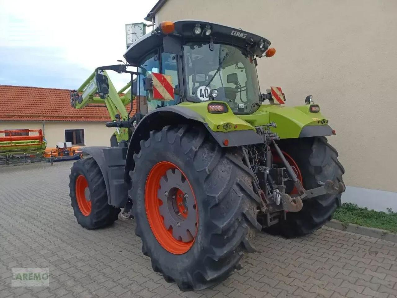 CLAAS arion 650 hexashift cebis + fl 120 HEXASHIFT CEBIS - Трактор: слика 4 CLAAS arion 650 hexashift cebis + fl 120 HEXASHIFT CEBIS - Трактор: слика 4