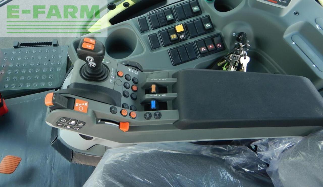 CLAAS axion 800 cis+ hexashift HEXASHIFT CIS+ - Трактор: слика 5 CLAAS axion 800 cis+ hexashift HEXASHIFT CIS+ - Трактор: слика 5