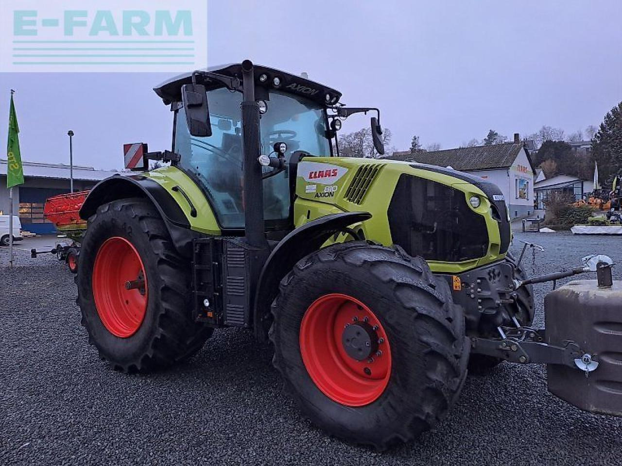 CLAAS axion 810 c-matic - Трактор: слика 1 CLAAS axion 810 c-matic - Трактор: слика 1