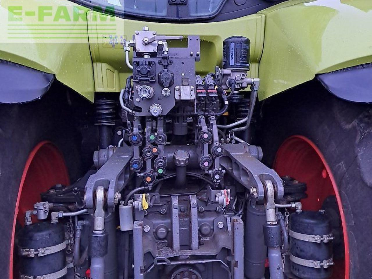 CLAAS axion 810 c-matic - Трактор: слика 3 CLAAS axion 810 c-matic - Трактор: слика 3