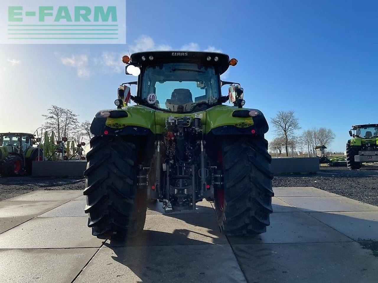 CLAAS axion 810 cmatic CMATIC - Трактор: слика 4 CLAAS axion 810 cmatic CMATIC - Трактор: слика 4